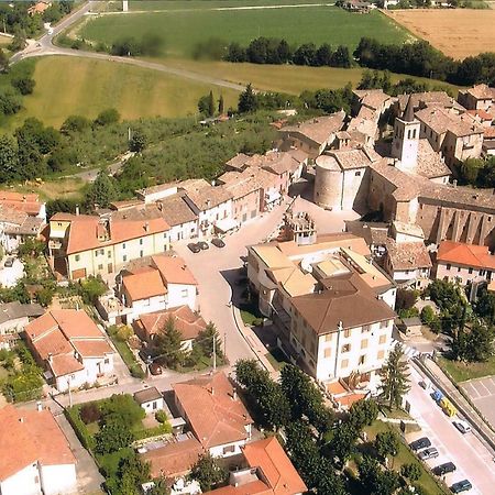 Angolo Del Gelsomino Castel Ritaldi Exterior photo